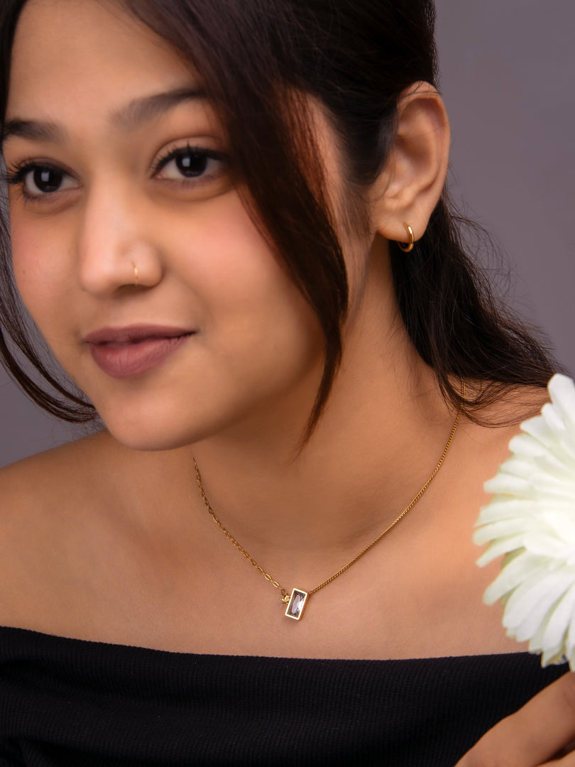Eira Hex Necklace