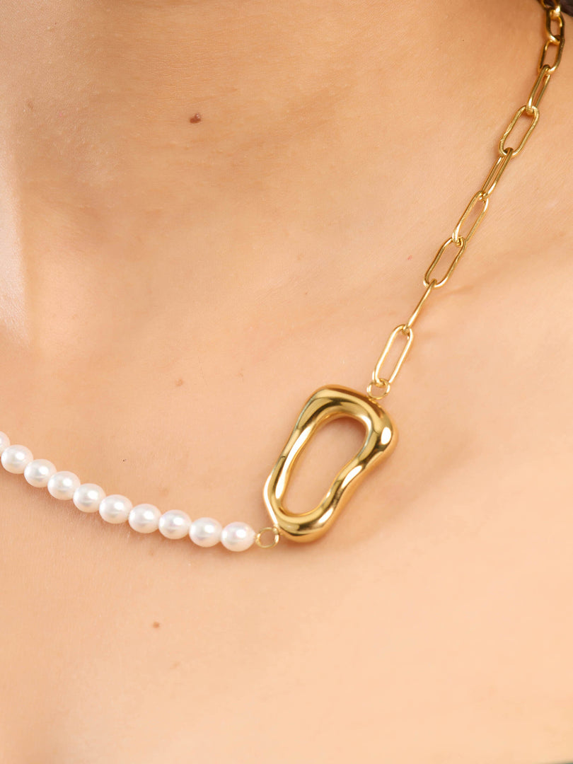Elara Link & Pearl Fusion Necklace