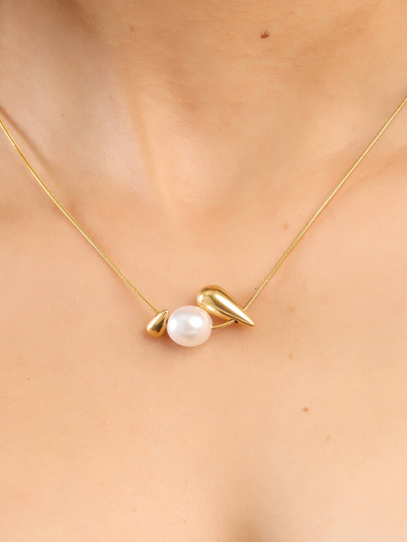 Orla Orb Pendant Necklace