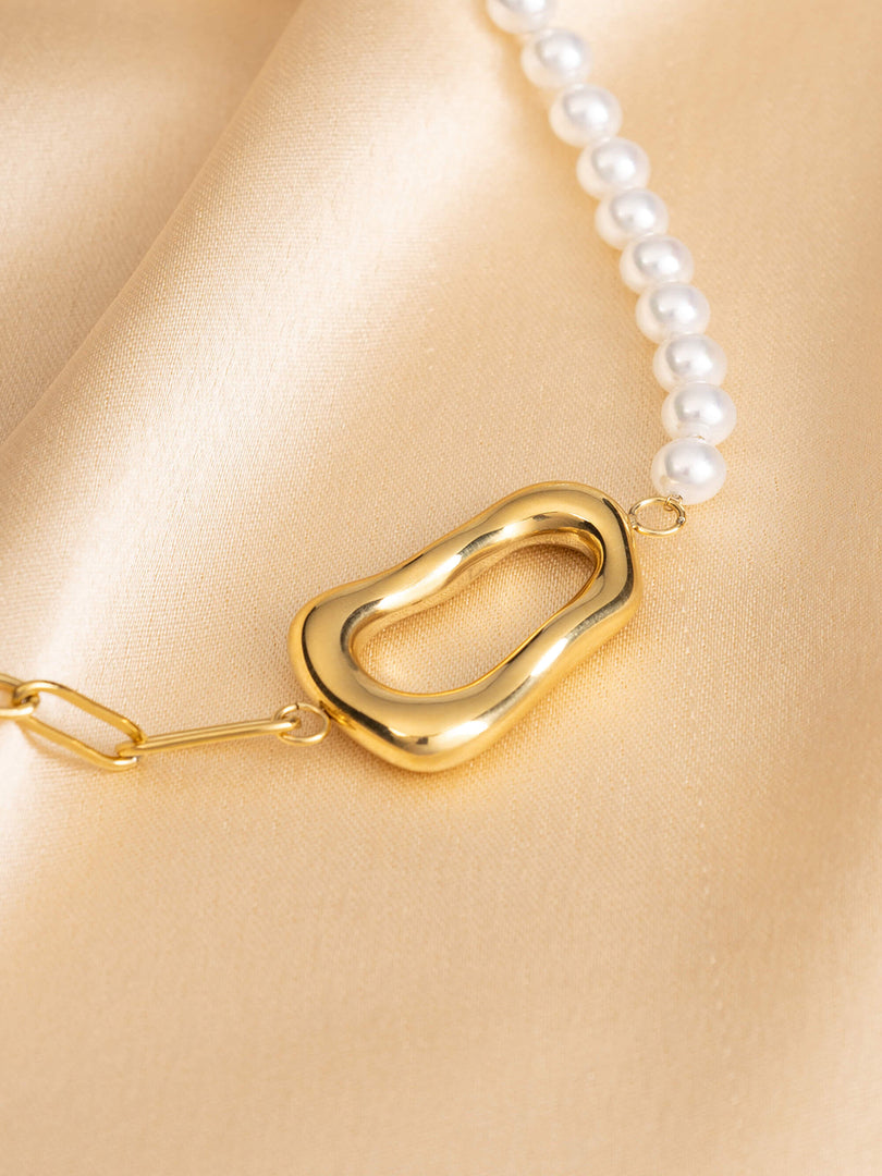 Elara Link & Pearl Fusion Necklace