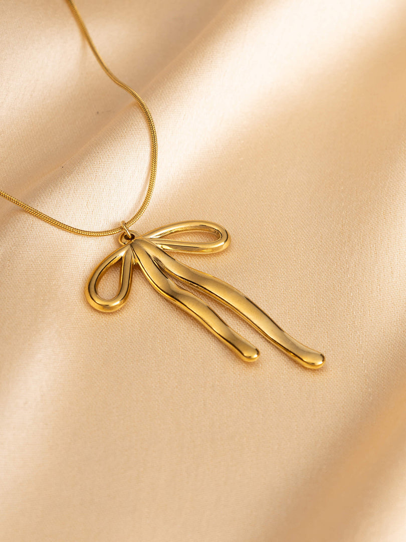 Ribbon Flow Necklace