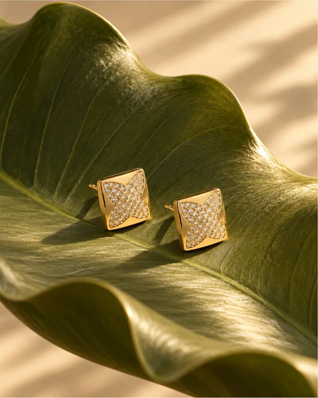 Jewellery That Stays With You. | Neelora