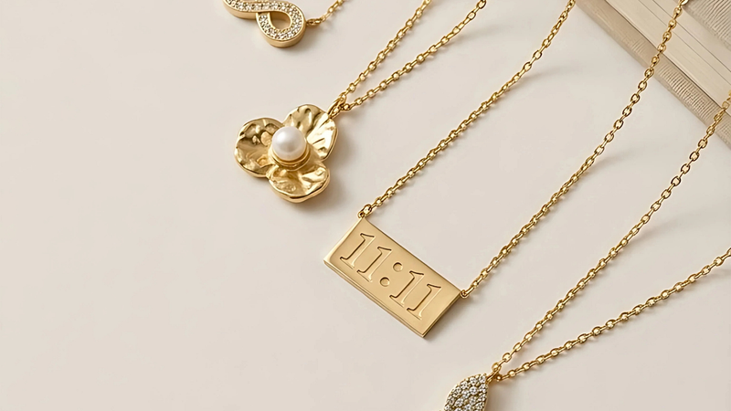 Best Anti Tarnish Jewellery Under ₹1000 in India (Necklaces, Bracelets & Earrings)