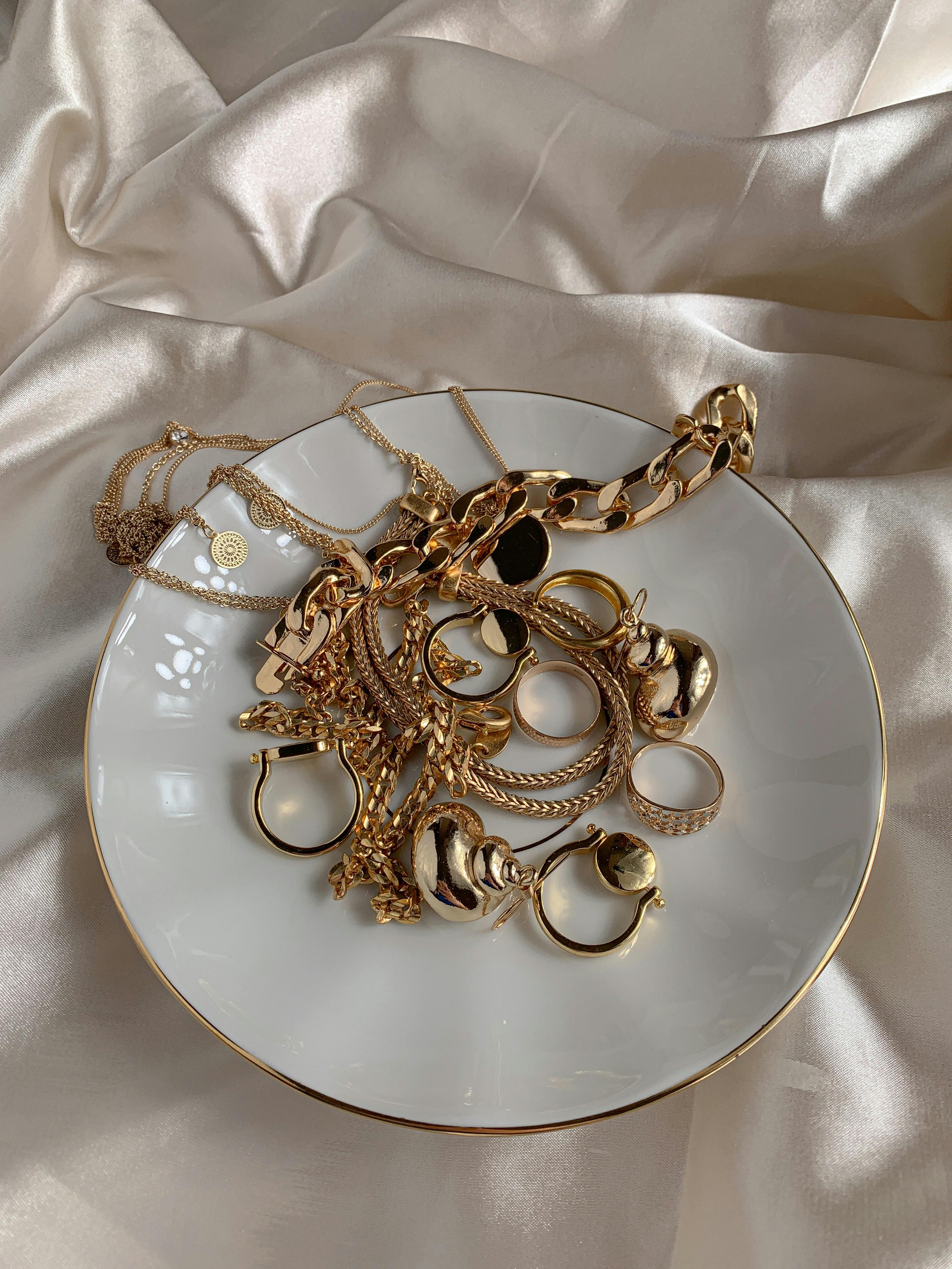 Styled by You: How Neelora Jewels Fit Every Mood