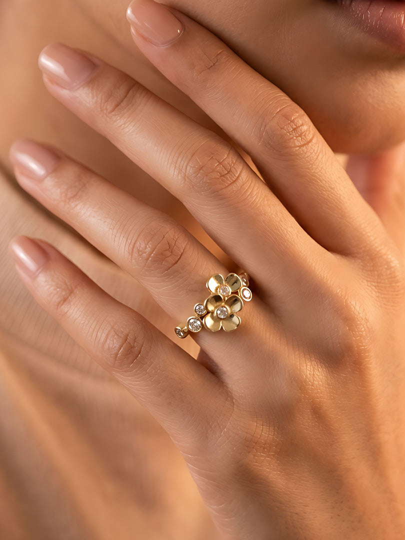 Golden Bloom Crystal Flower Ring