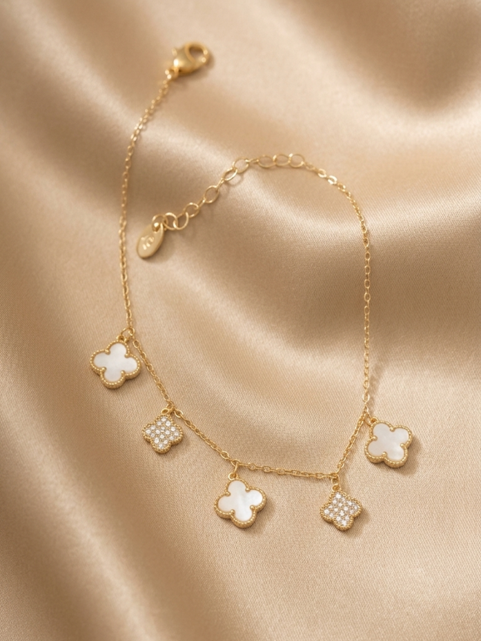 Lucky Clover Charm Bracelet