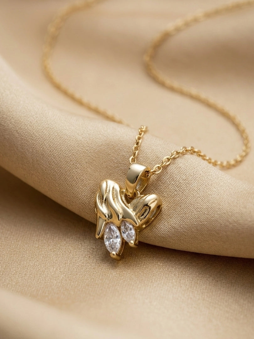 Amour Heart Pendant Necklace