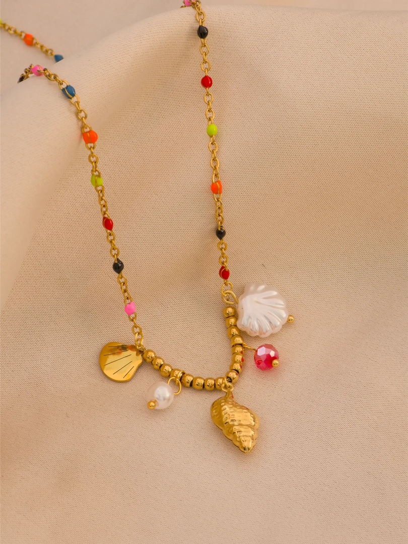 Ever Bloom Candy bids Necklace