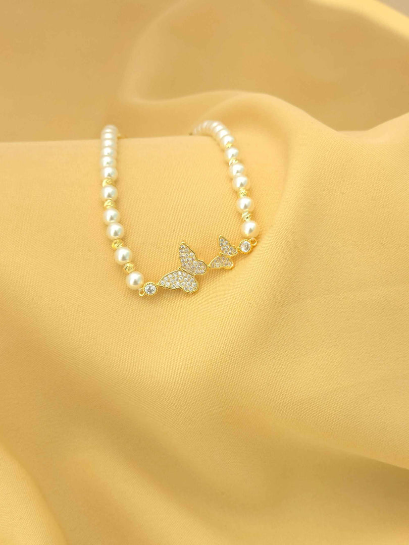 Pearl Flutter Dreams Bracelet