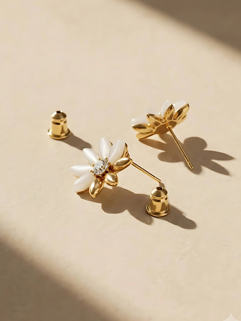 Bloom Pearl Stud Earrings