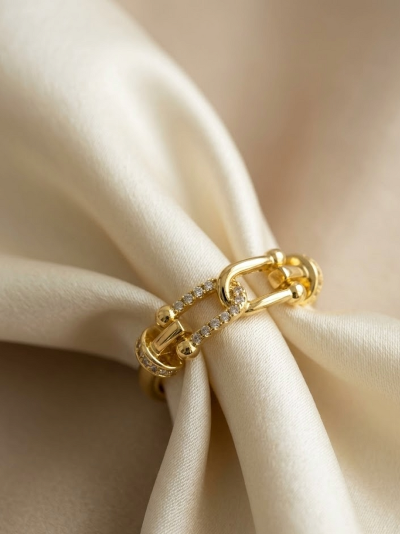 Pave Chain Link Bold Ring