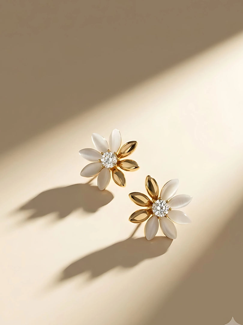 Bloom Pearl Stud Earrings