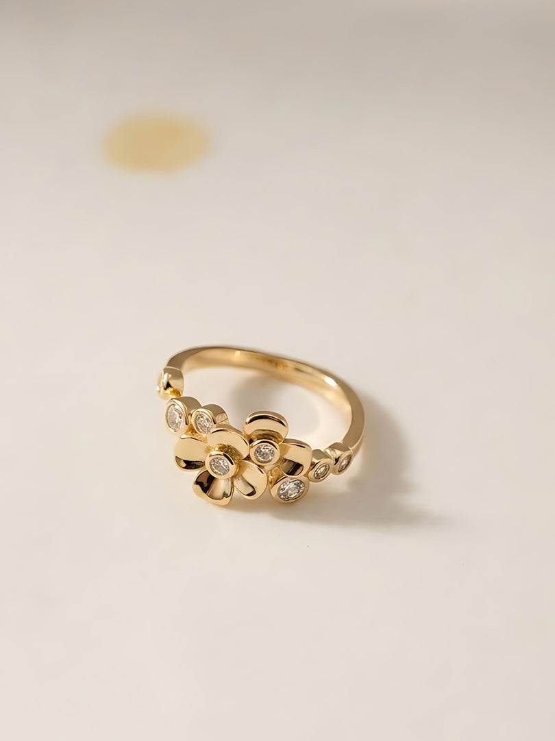 Golden Bloom Crystal Flower Ring