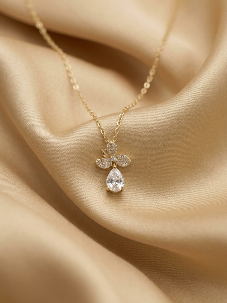 Petal Teardrop Pendant Necklace