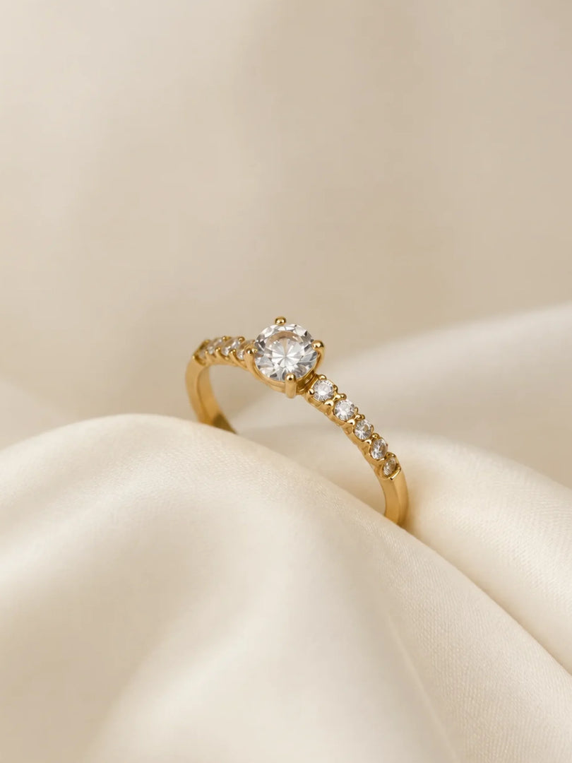 Aura Solitaire Ring