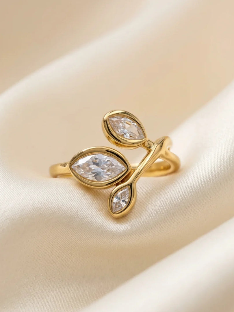 Celeste Leaflet Ring
