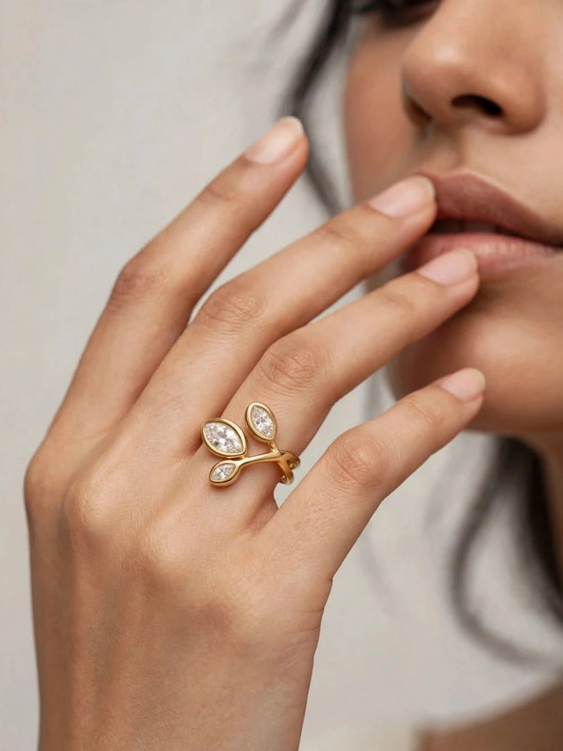 Celeste Leaflet Ring