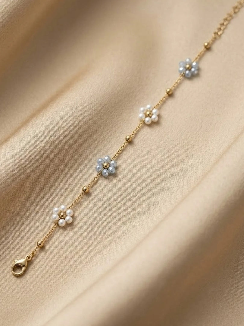 Daisy Blossom Bead Bracelet