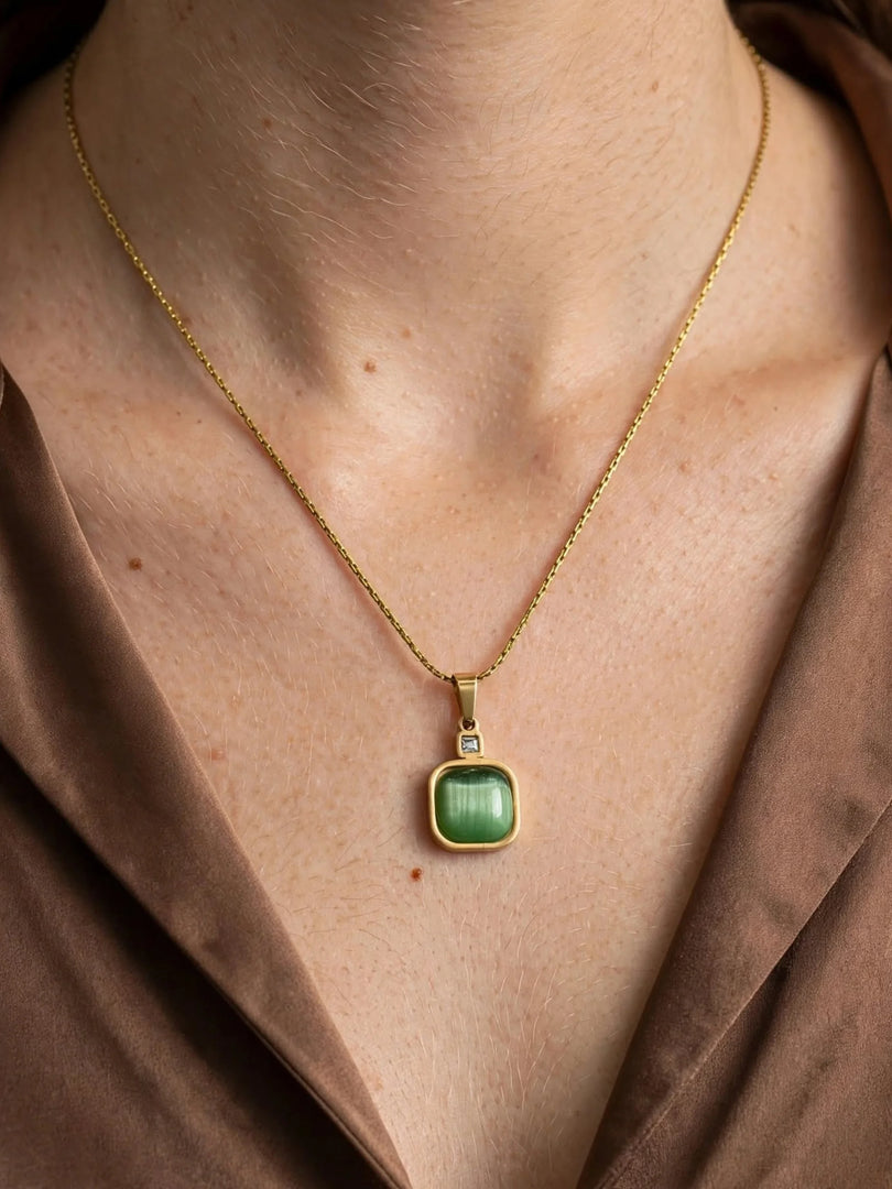 Emerald Green Solitaire Necklace