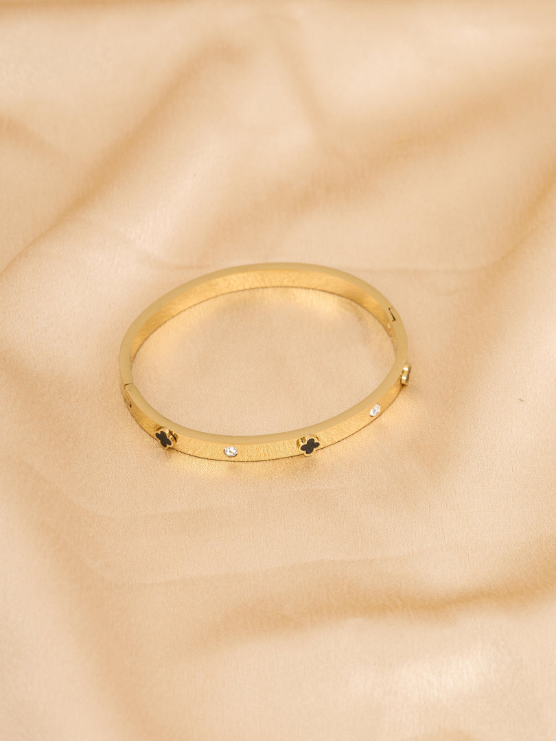 Golden clover luxe bracelet