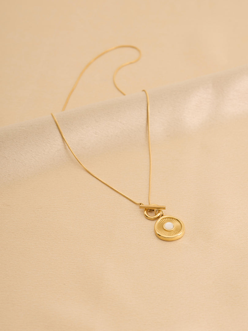 Radiant Pearl Disc Necklace