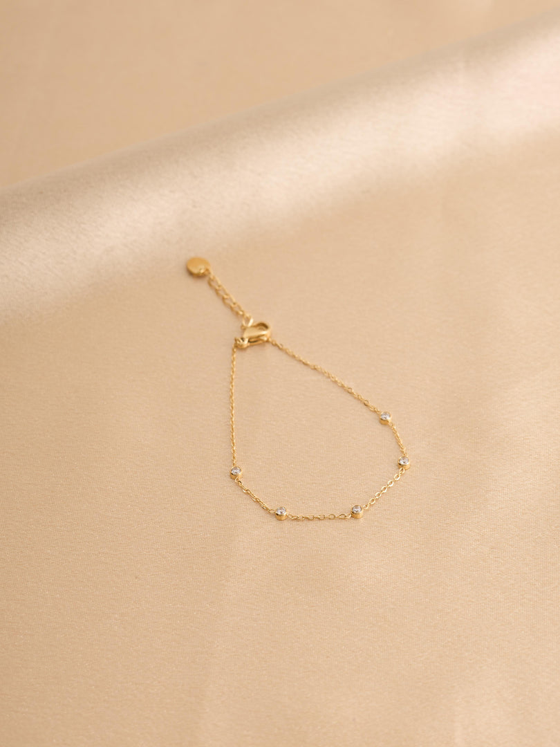 Minimaslist Dot Accent Bracelet