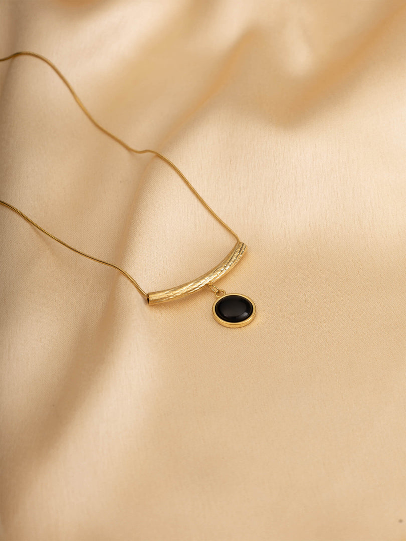 Noire Arc Luxe Necklace