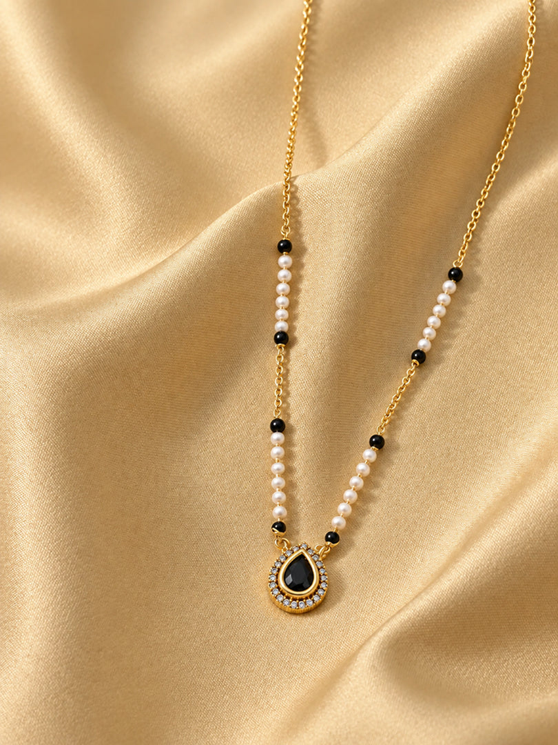 Noir Pearl Drop Mangalsutra