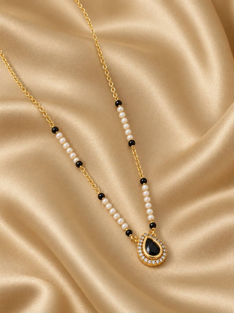 Noir Pearl Drop Mangalsutra
