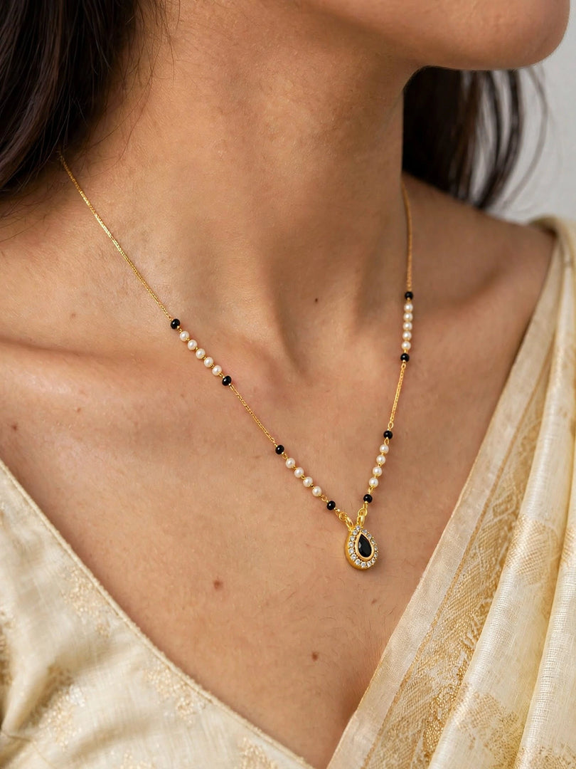 Noir Pearl Drop Mangalsutra