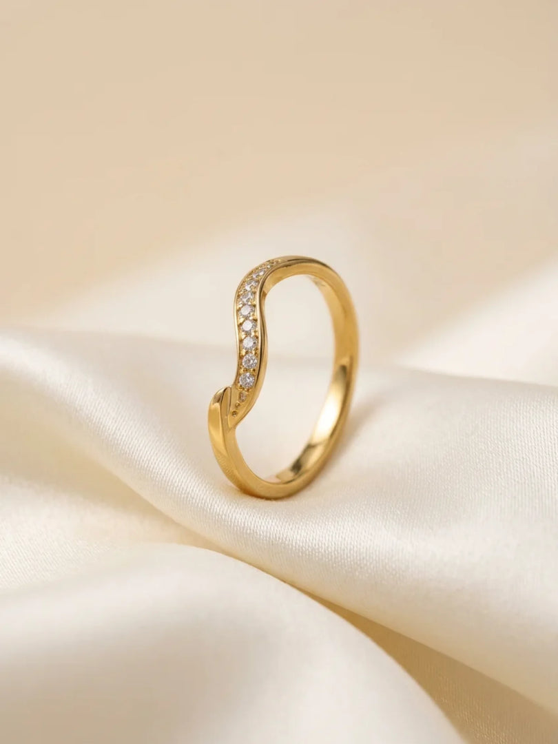 Nova Chevron Ring