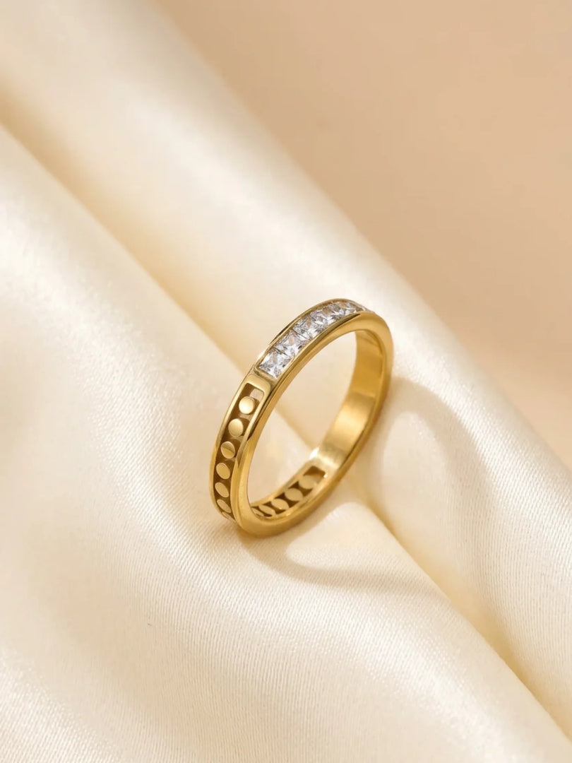 Nova Princess Band Ring