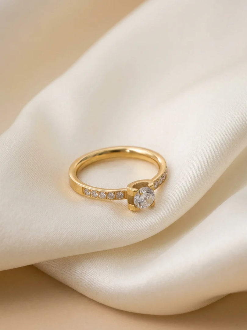 Nova Princess Solitaire Ring