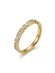 Serene Link Pave Ring