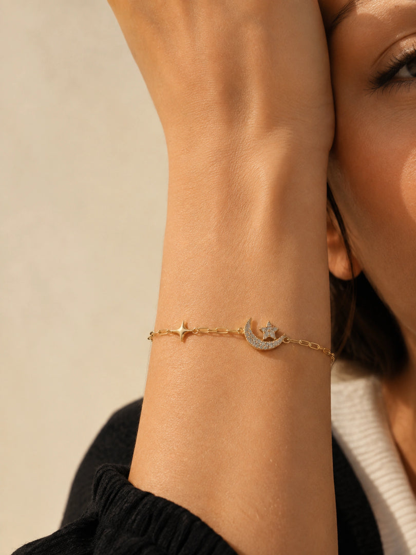 Menail Moon & Star Chain Bracelet