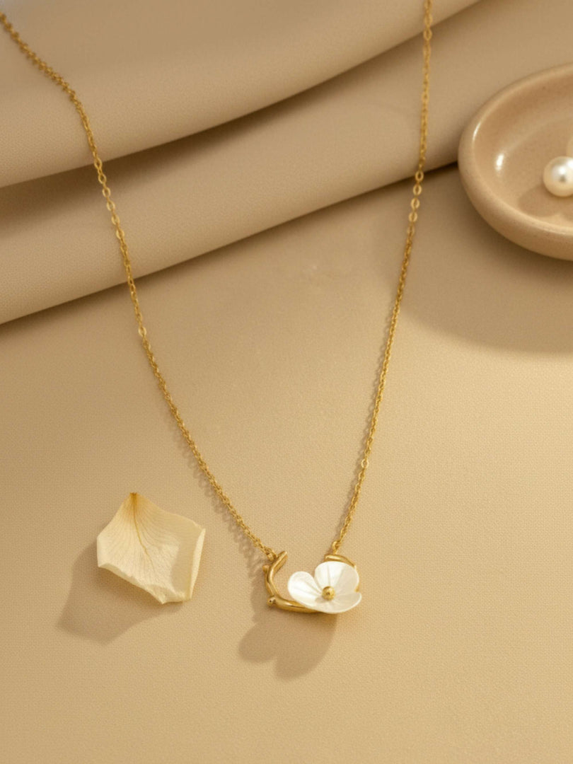 Blossom Crest Necklace