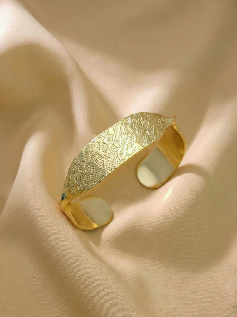 Radiant Flora Textured Cuff