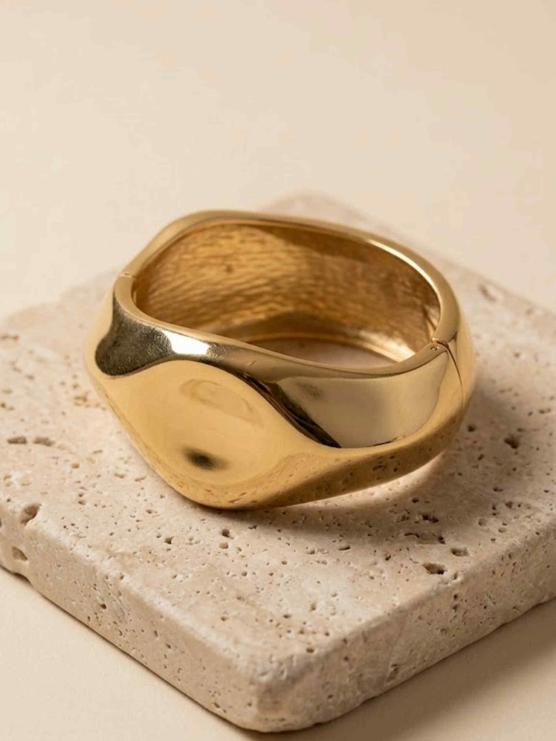 Solara Geometric Bold Bangle