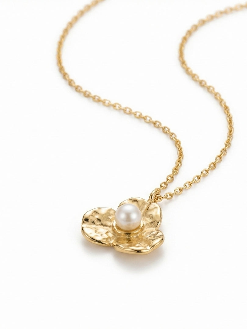 Golden Petal Flower Necklace