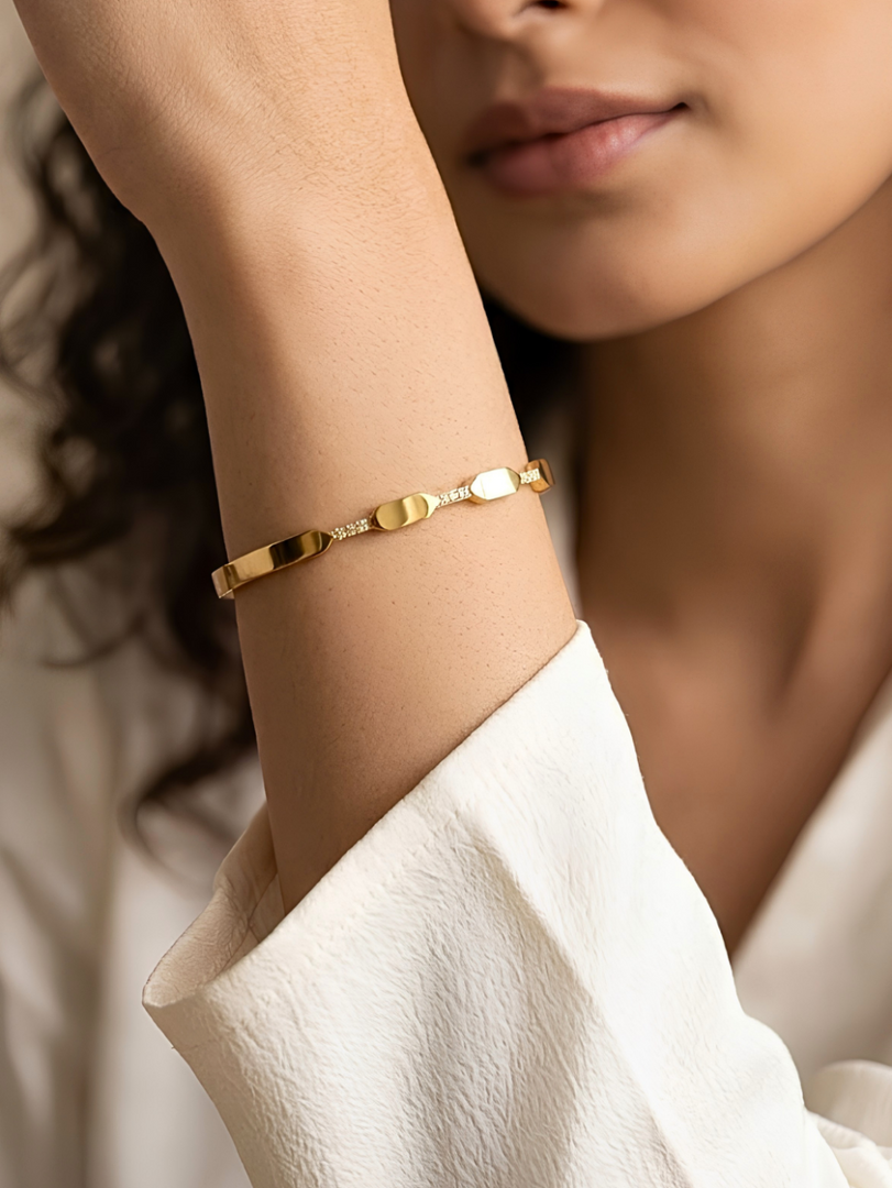 Nova Geo Luxe Bangle