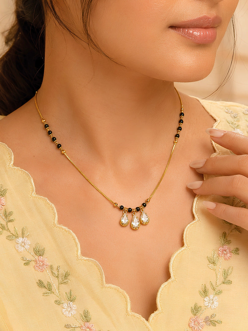 Golden Teardrop Mangalsutra