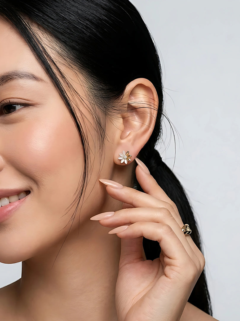 Bloom Pearl Stud Earrings