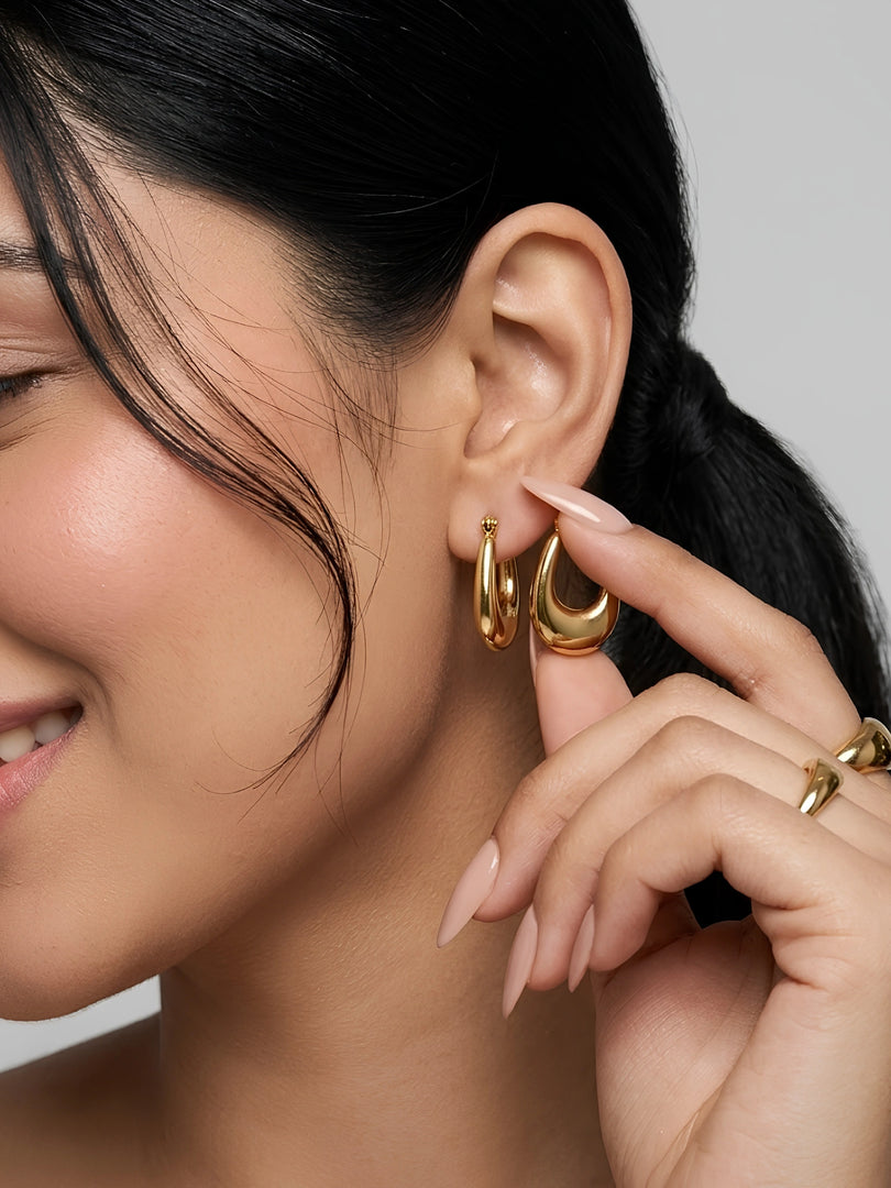 U-shaped Hoops Earrings