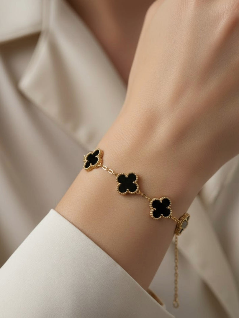 anti tarnish clover black bracelet