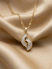 Celestia Interlock Radiance Necklace