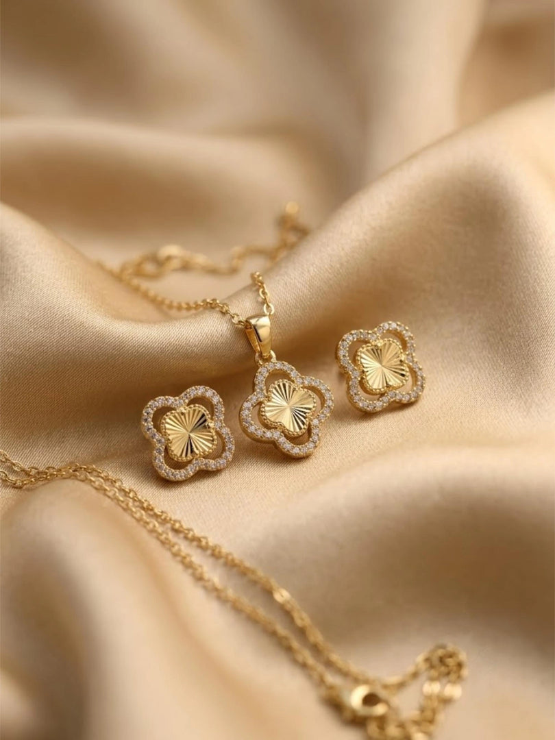 Golden Clover Sunburst Pendant Necklace & Earrings Set