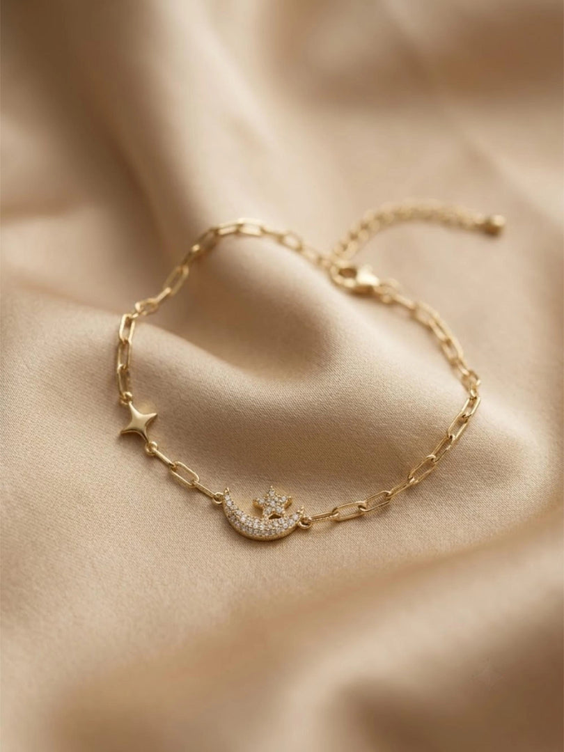 Menail Moon & Star Chain Bracelet